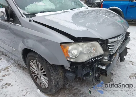 2014 Chrysler Town & Country Touring-L from USA, damaged, VIN 2C4RC1CG5ER421397